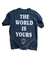 Tee-shirt oversize "The World Is Yours" Noir.